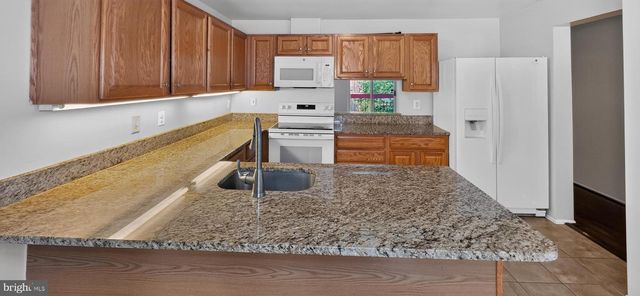 9814 RAINLEAF CT, Columbia, MD 21046