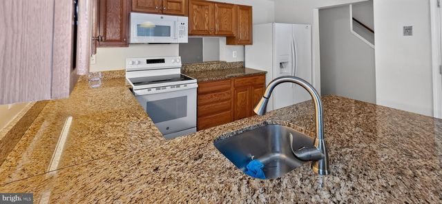 9814 RAINLEAF CT, Columbia, MD 21046