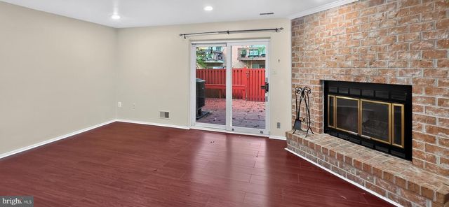 9814 RAINLEAF CT, Columbia, MD 21046