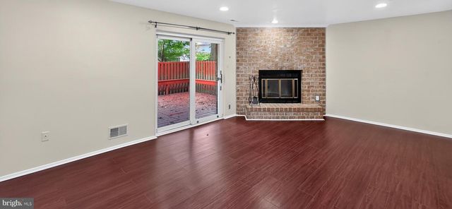 9814 RAINLEAF CT, Columbia, MD 21046