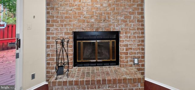 9814 RAINLEAF CT, Columbia, MD 21046