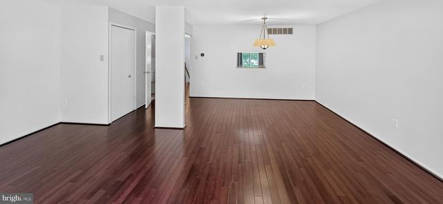 9814 RAINLEAF CT, Columbia, MD 21046