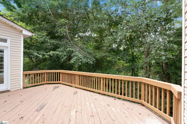 7 Noble Oaks Lane, Simpsonville, SC 29681