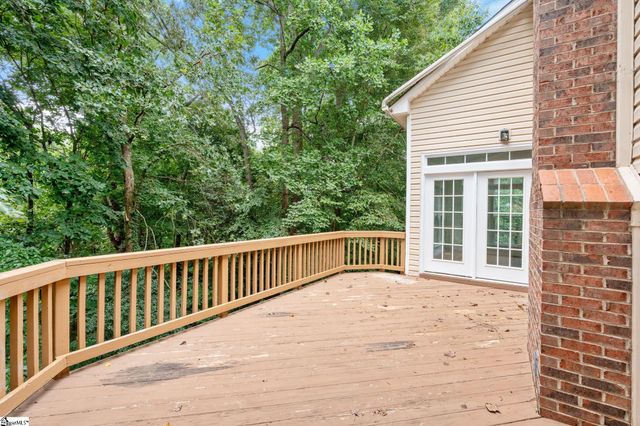 7 Noble Oaks Lane, Simpsonville, SC 29681
