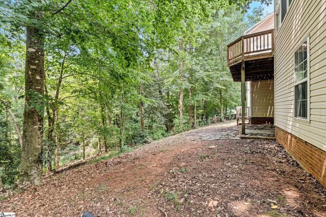 7 Noble Oaks Lane, Simpsonville, SC 29681