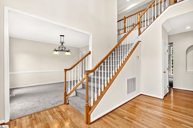 7 Noble Oaks Lane, Simpsonville, SC 29681
