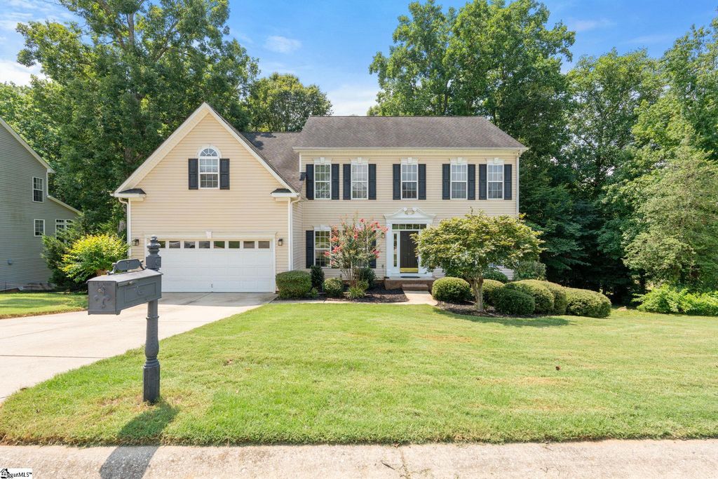 7 Noble Oaks Lane, Simpsonville, SC 29681