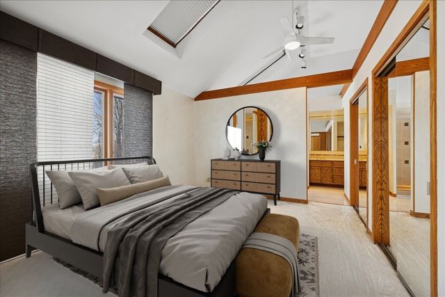 43W880 Pathfinder Drive, Elburn, IL 60119