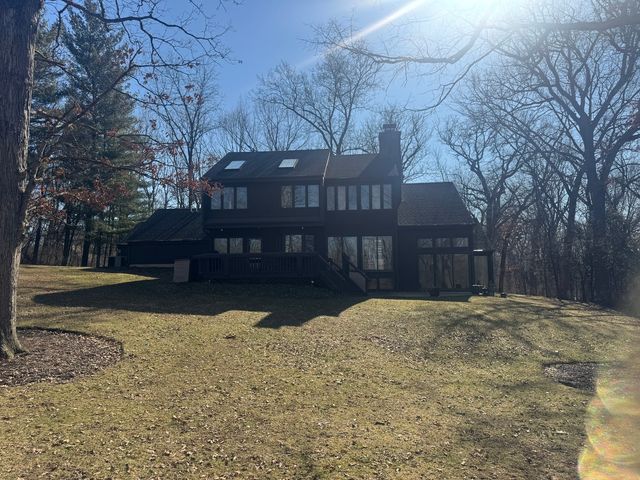 43W880 Pathfinder Drive, Elburn, IL 60119