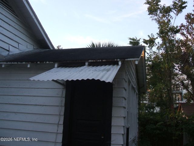 2325 BETHUNE Avenue, Jacksonville, FL 32207