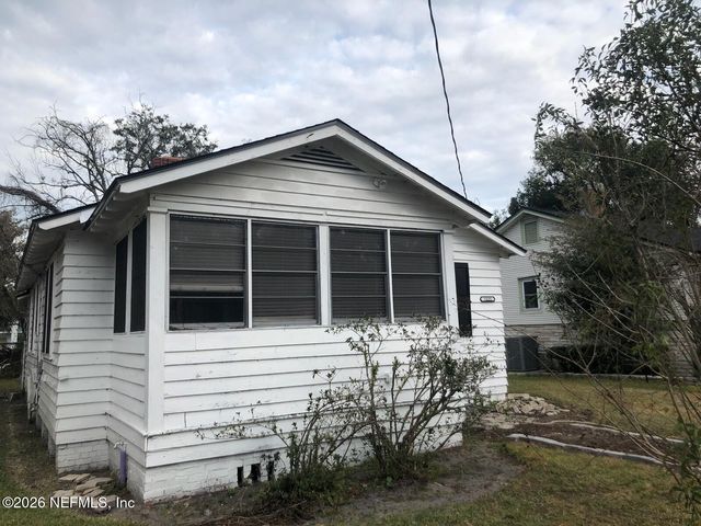 2325 BETHUNE Avenue, Jacksonville, FL 32207