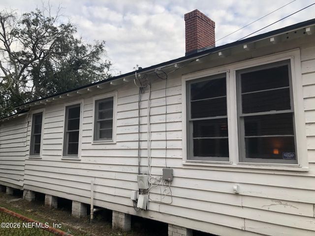 2325 BETHUNE Avenue, Jacksonville, FL 32207