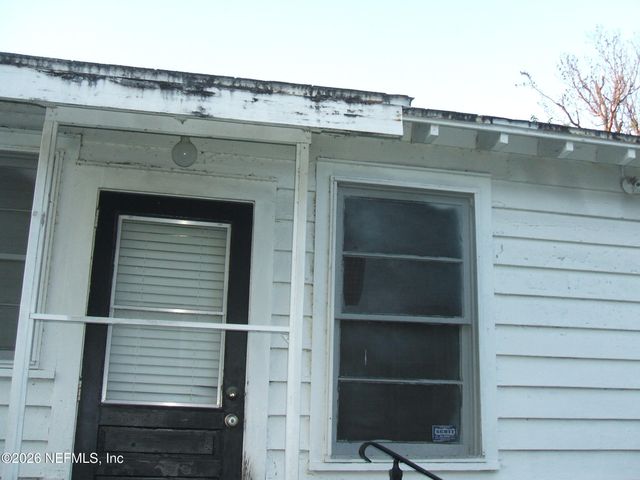 2325 BETHUNE Avenue, Jacksonville, FL 32207