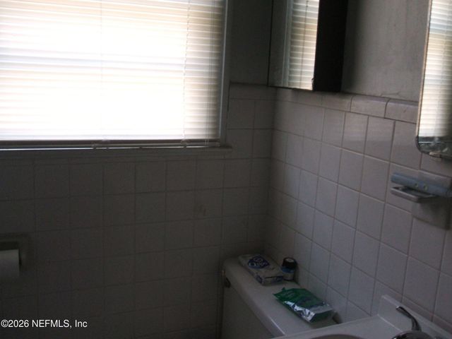 2325 BETHUNE Avenue, Jacksonville, FL 32207