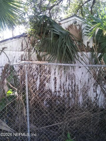 2325 BETHUNE Avenue, Jacksonville, FL 32207