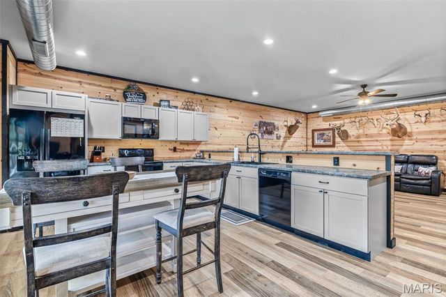 3140 Brook Stone Road, Festus, MO 63028