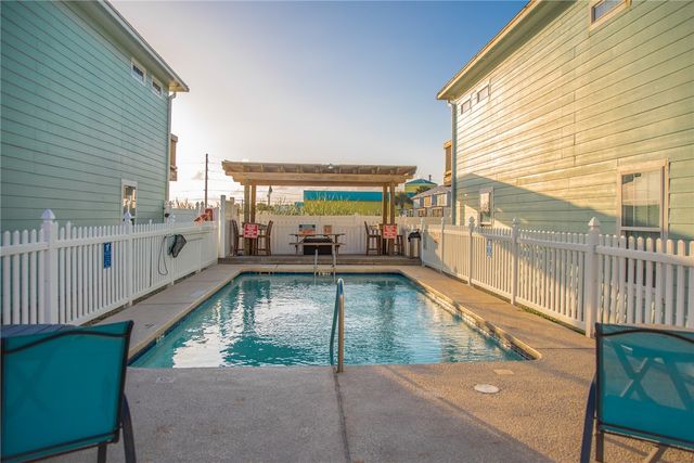 604 Beach Access Road 1A 9B, Port Aransas, TX 78373
