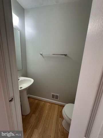 104 PERIDOT PL, Stephens City, VA 22655