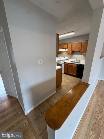 104 PERIDOT PL, Stephens City, VA 22655