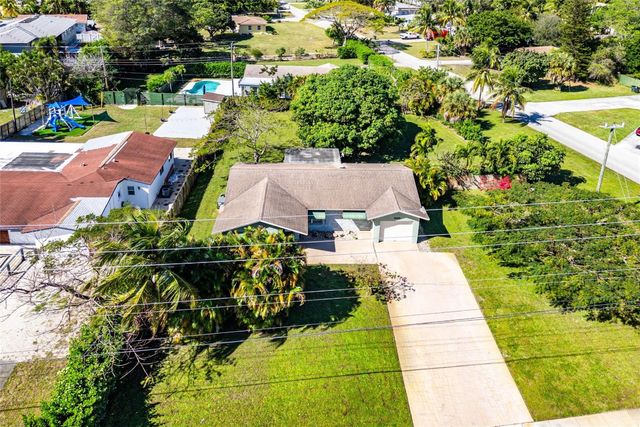 4499 NW 2nd Avenue, Boca Raton, FL 33431