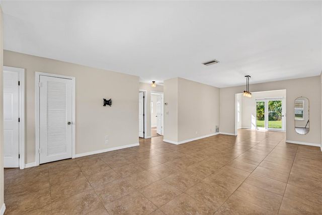 4499 NW 2nd Avenue, Boca Raton, FL 33431