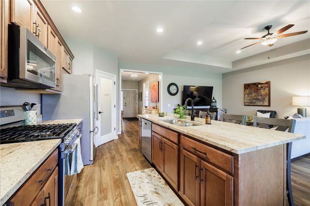966 Pathway Lane, Webster, NY 14580