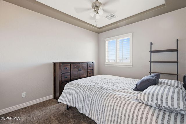 12516 BREEDER CUP Way, El Paso, TX 79928