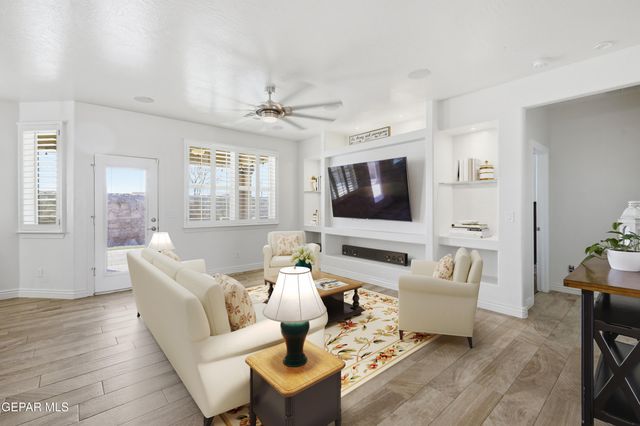 12516 BREEDER CUP Way, El Paso, TX 79928