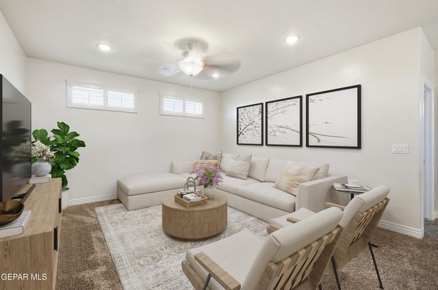 12516 BREEDER CUP Way, El Paso, TX 79928