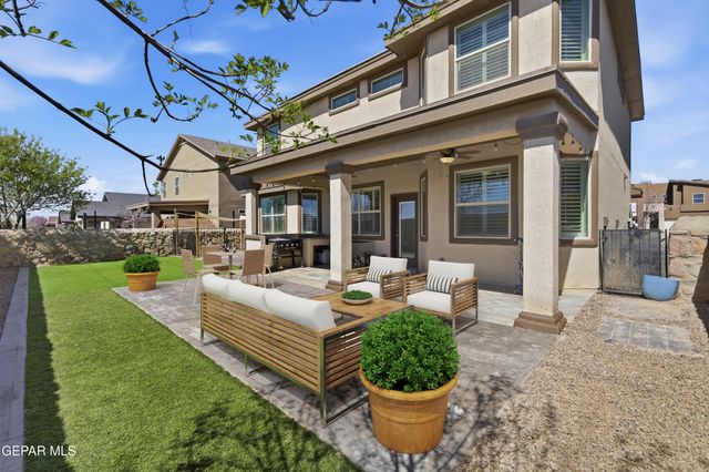 12516 BREEDER CUP Way, El Paso, TX 79928