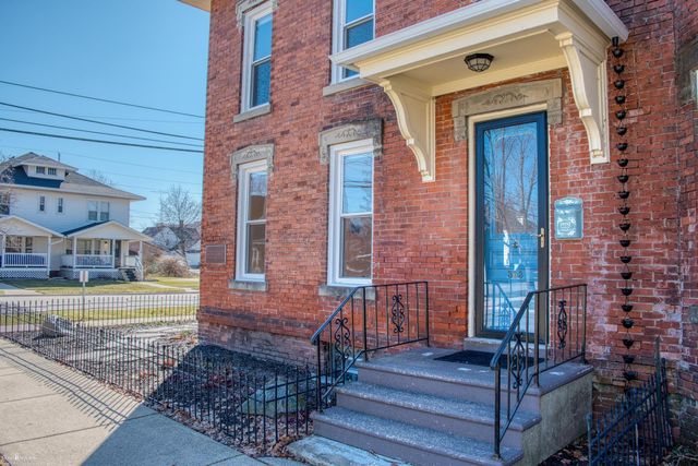 303 W Williams Street, Owosso, MI 48867