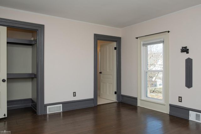 303 W Williams Street, Owosso, MI 48867