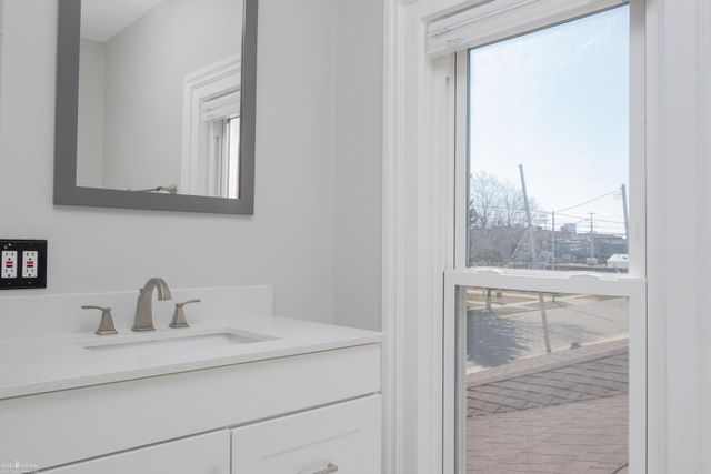 303 W Williams Street, Owosso, MI 48867