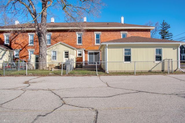 303 W Williams Street, Owosso, MI 48867