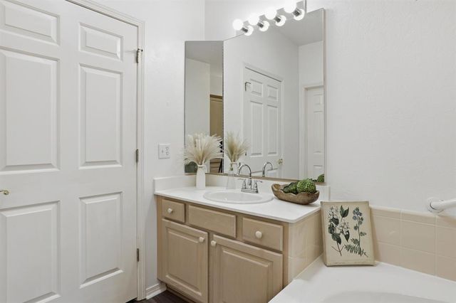 1909 NW 161st Street, Edmond, OK 73013