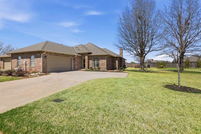 1909 NW 161st Street, Edmond, OK 73013