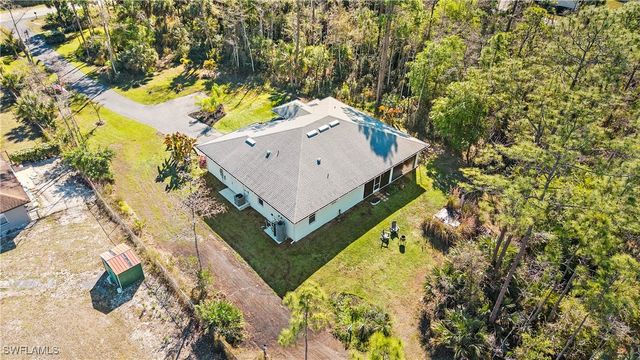 569 Desoto BLVD S, Naples, FL 34117