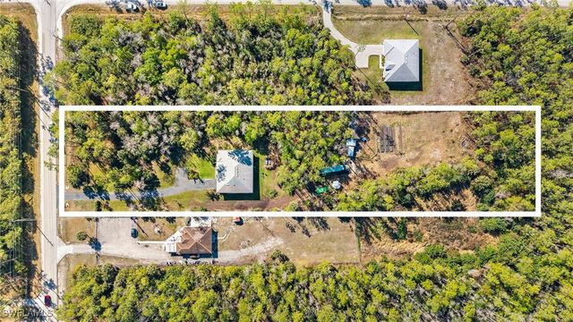 569 Desoto BLVD S, Naples, FL 34117