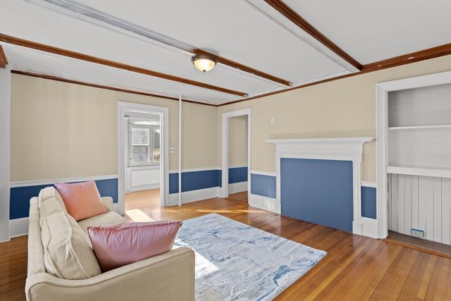 80 Lafayette Road, Hampton Falls, NH 03844