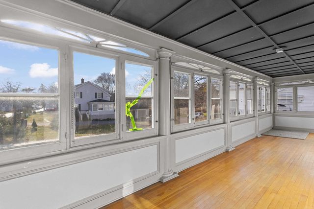80 Lafayette Road, Hampton Falls, NH 03844