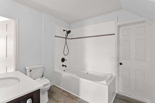 80 Lafayette Road, Hampton Falls, NH 03844