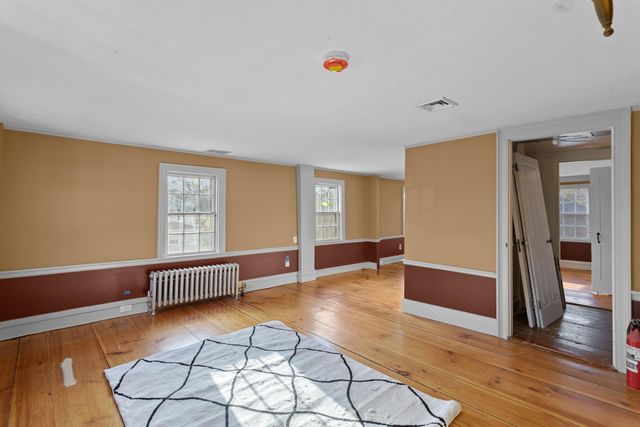 80 Lafayette Road, Hampton Falls, NH 03844