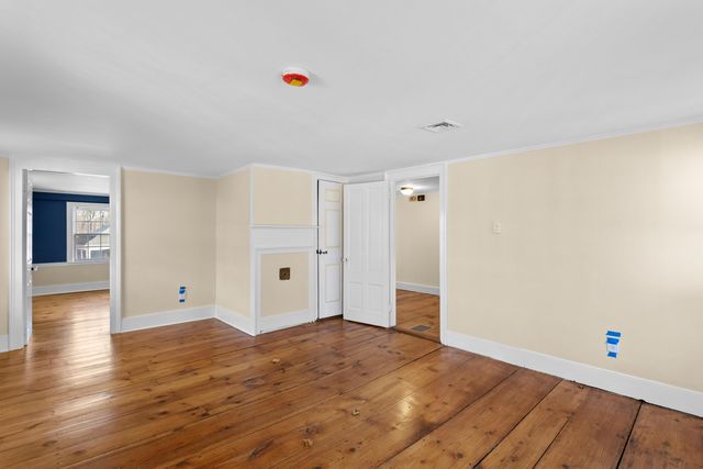 80 Lafayette Road, Hampton Falls, NH 03844
