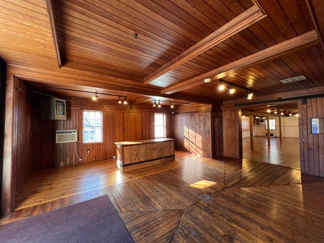 80 Lafayette Road, Hampton Falls, NH 03844