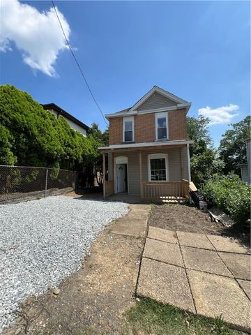 3907 Mcwhinney St, Munhall, PA 15120