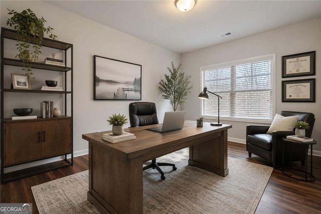 9240 Hollywood Drive, Gainesville, GA 30506