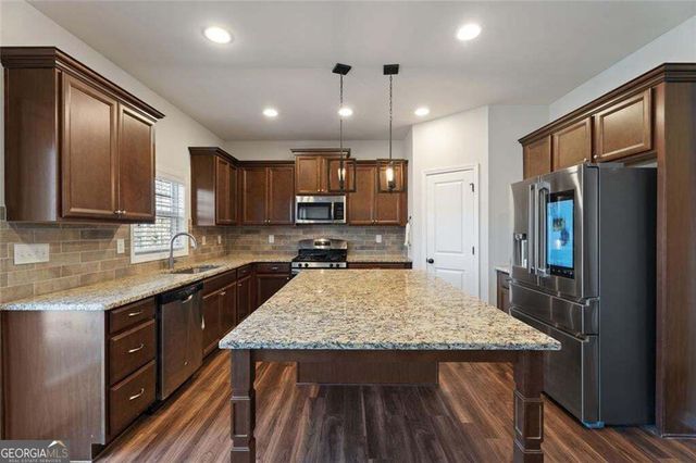 9240 Hollywood Drive, Gainesville, GA 30506