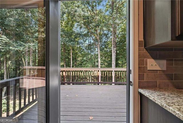 9240 Hollywood Drive, Gainesville, GA 30506