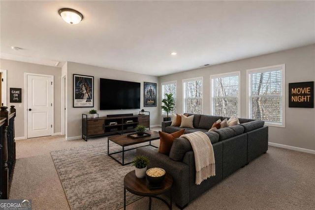 9240 Hollywood Drive, Gainesville, GA 30506