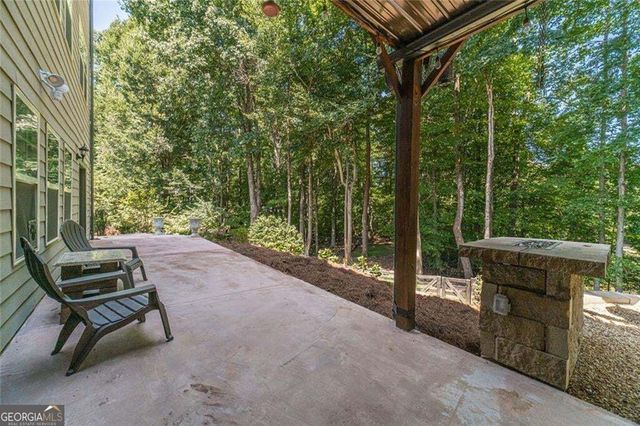 9240 Hollywood Drive, Gainesville, GA 30506